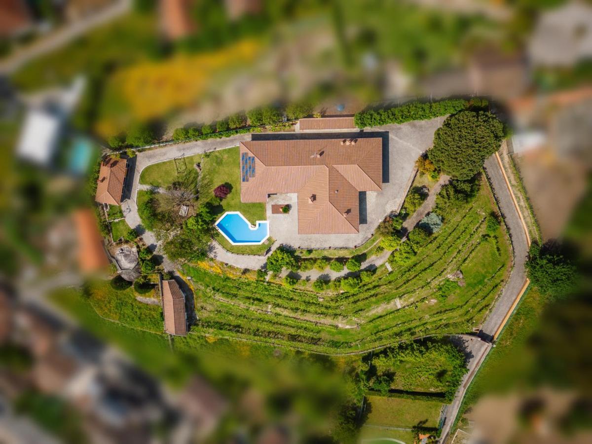 Quinta Devesa Do Monte Amares